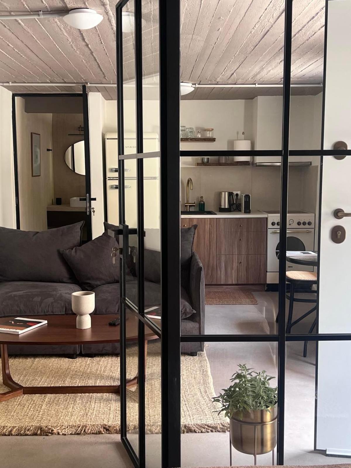 Alfiea Home 65M2 & Alfiea Studio 35M2 Луца Экстерьер фото